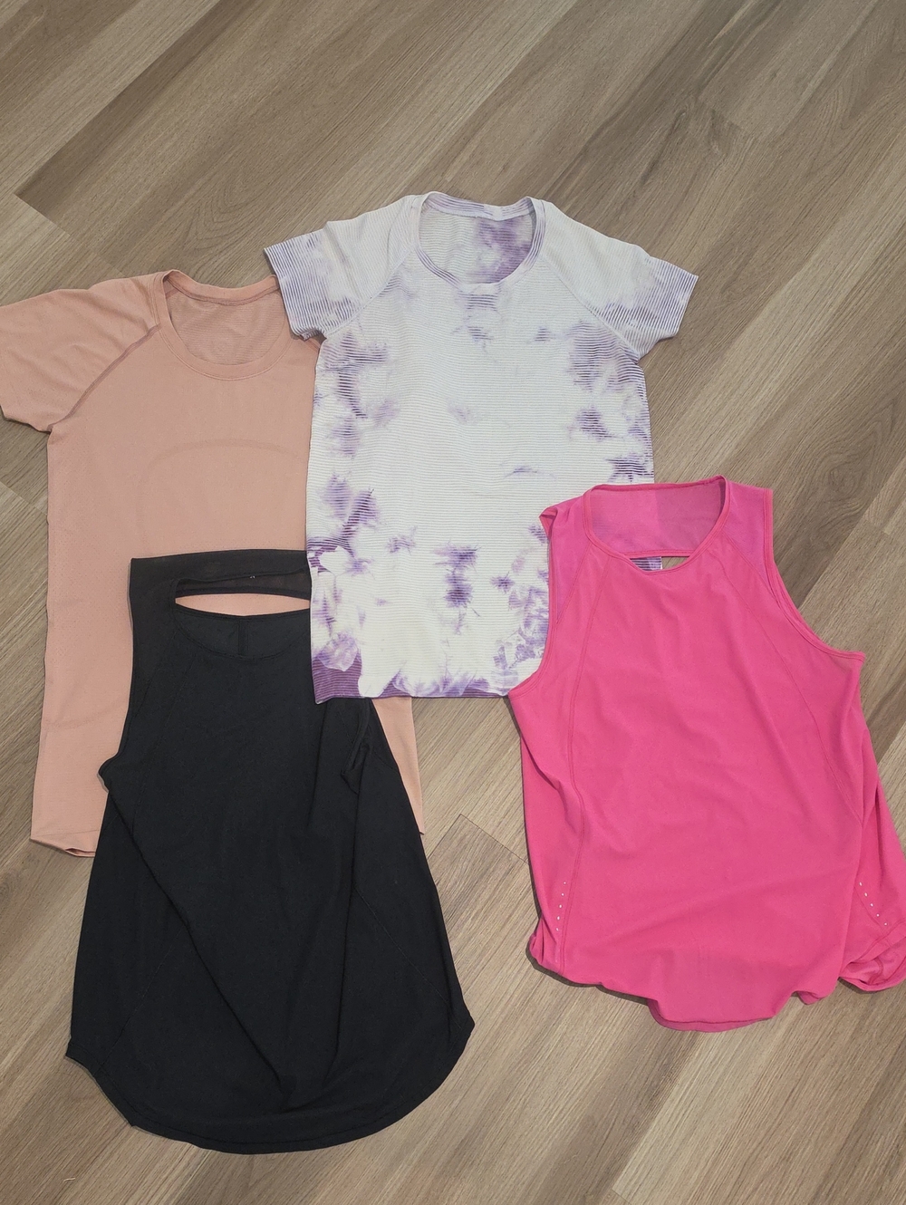 Bundle Of 4 Lululemon Tops Size 8